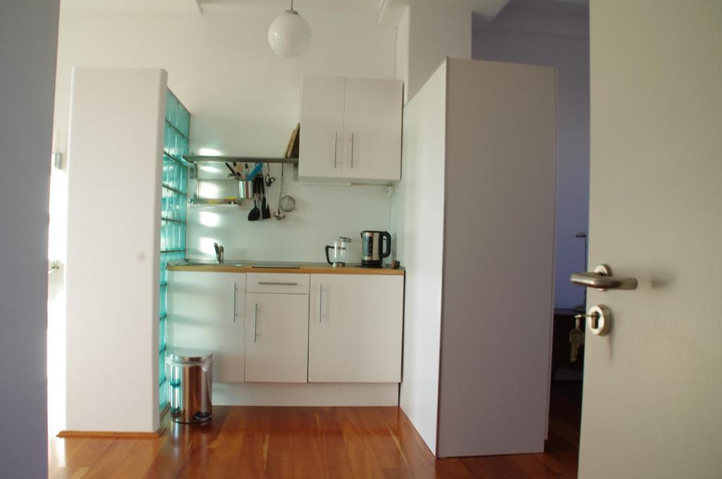 Apartment Medienhafen 46 Sqm Dusseldorf Bagian luar foto