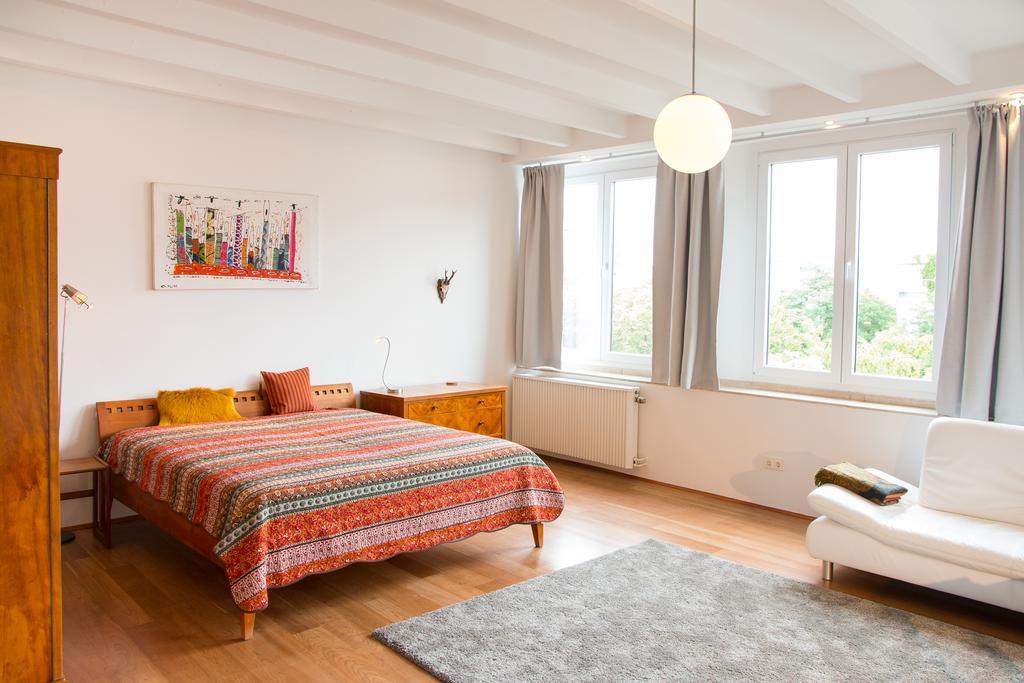 Apartment Medienhafen 46 Sqm Dusseldorf Bagian luar foto