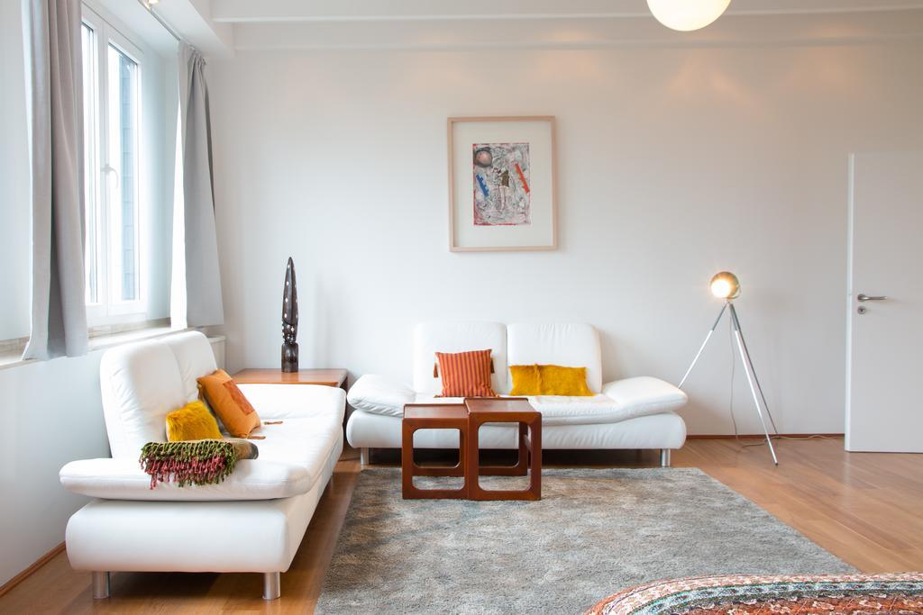 Apartment Medienhafen 46 Sqm Dusseldorf Bagian luar foto