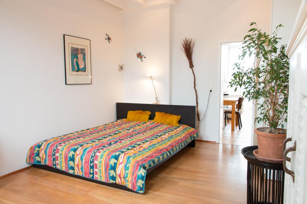 Apartment Medienhafen 46 Sqm Dusseldorf Bagian luar foto