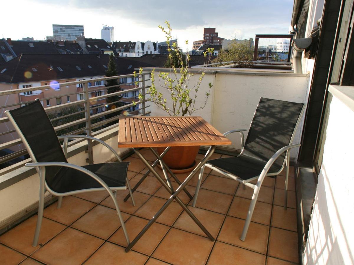 Apartment Medienhafen 46 Sqm Dusseldorf Ruang foto